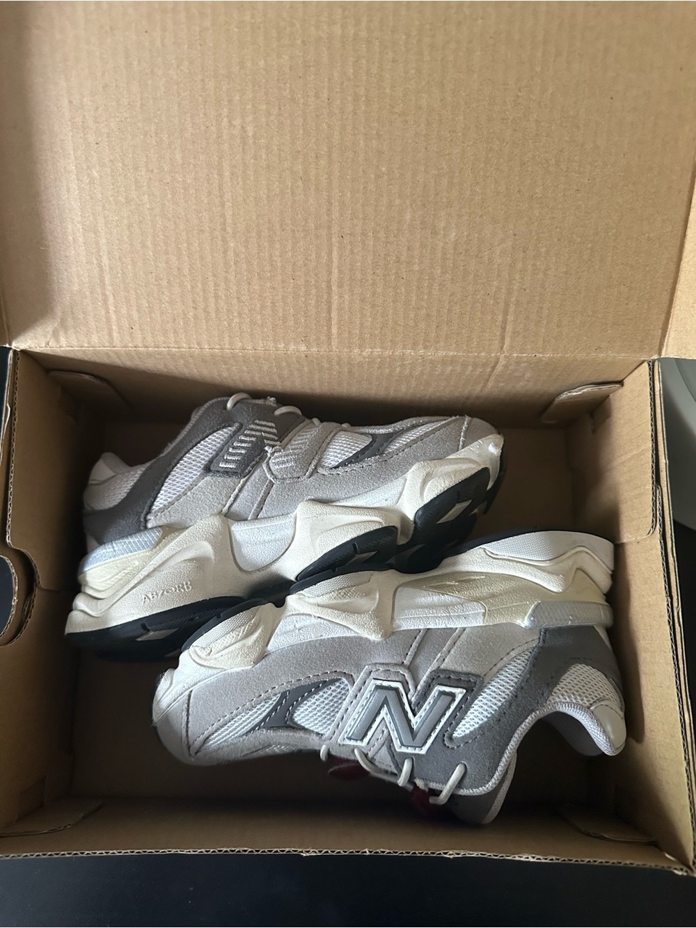 New Balance 9060 - Picture 11 of 11